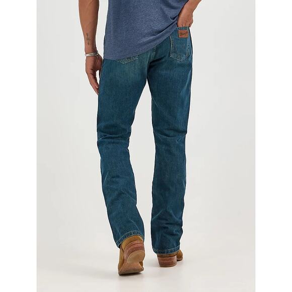 NWT MEN'S WRANGLER RETRO SLIM FIT BOOTCUT JEAN - Picture 8 of 8